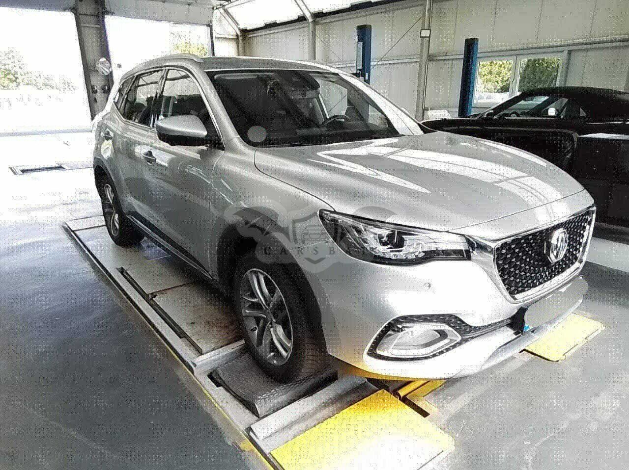 MG EHS Luxury 2022