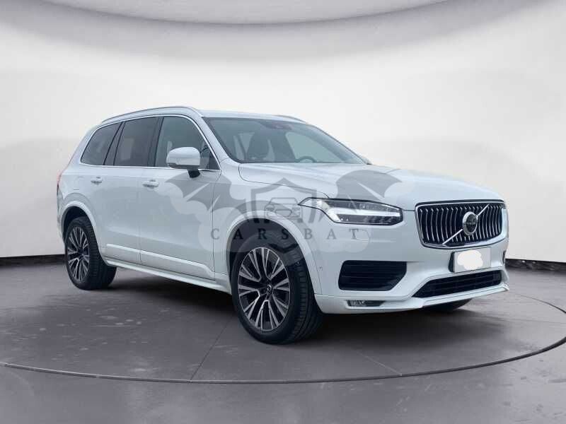 Volvo XC90 B5 Momentum Pro 2021