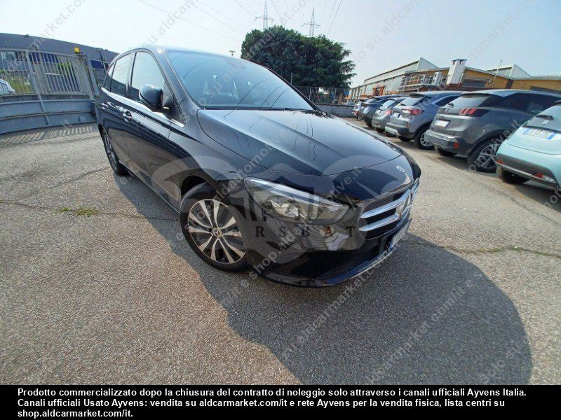Mercedes-Benz B 180d Business 2022