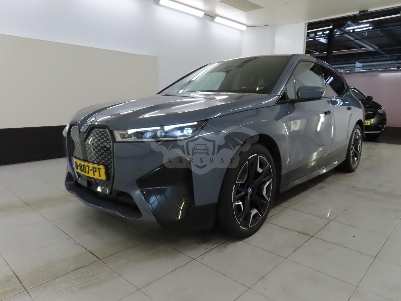 BMW iX 40 2021