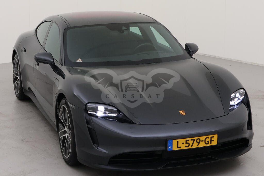 Porsche Taycan 79 kWh 2021