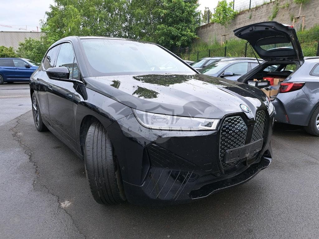 BMW iX 50 2024