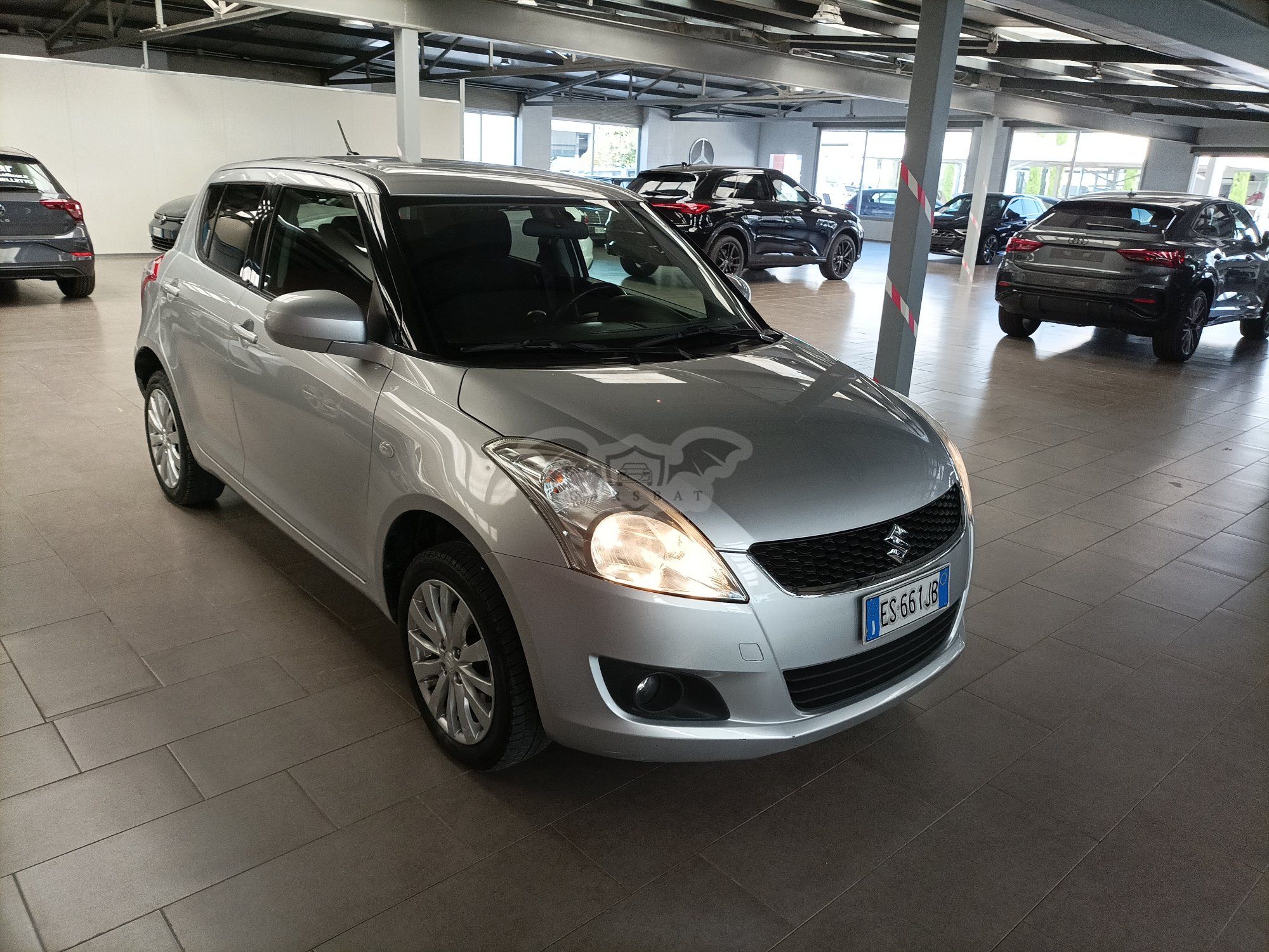 Suzuki Swift 1.2 GL 2013
