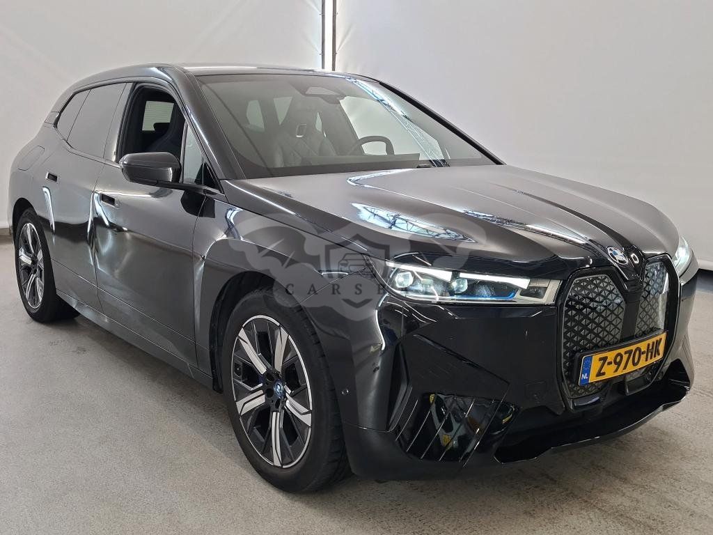 BMW iX 40 2024