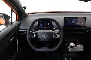 MG MG4 51 kWh Standard 2025