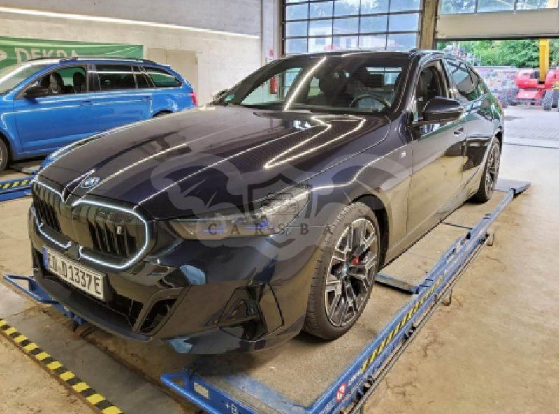 BMW i5 M Sport 2024