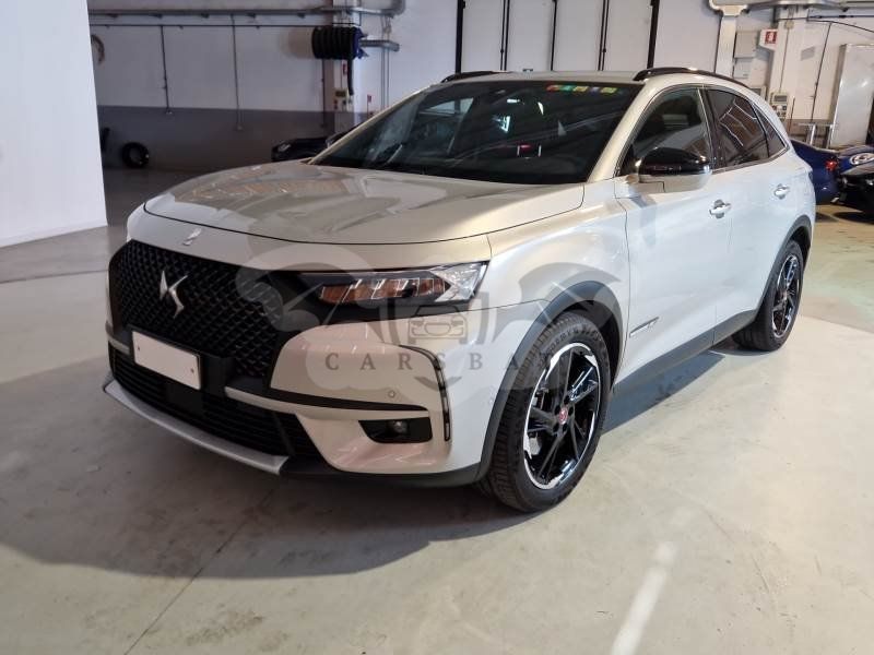 DS DS7 Crossback 1.6 E-TENSE Performance Line 2021