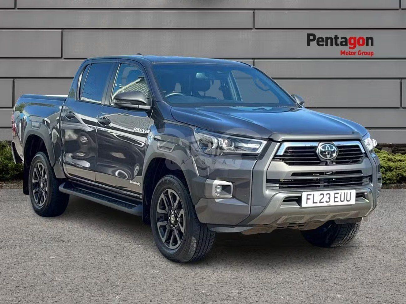 Toyota Hilux 2.8 D-4D Invincible X 2023