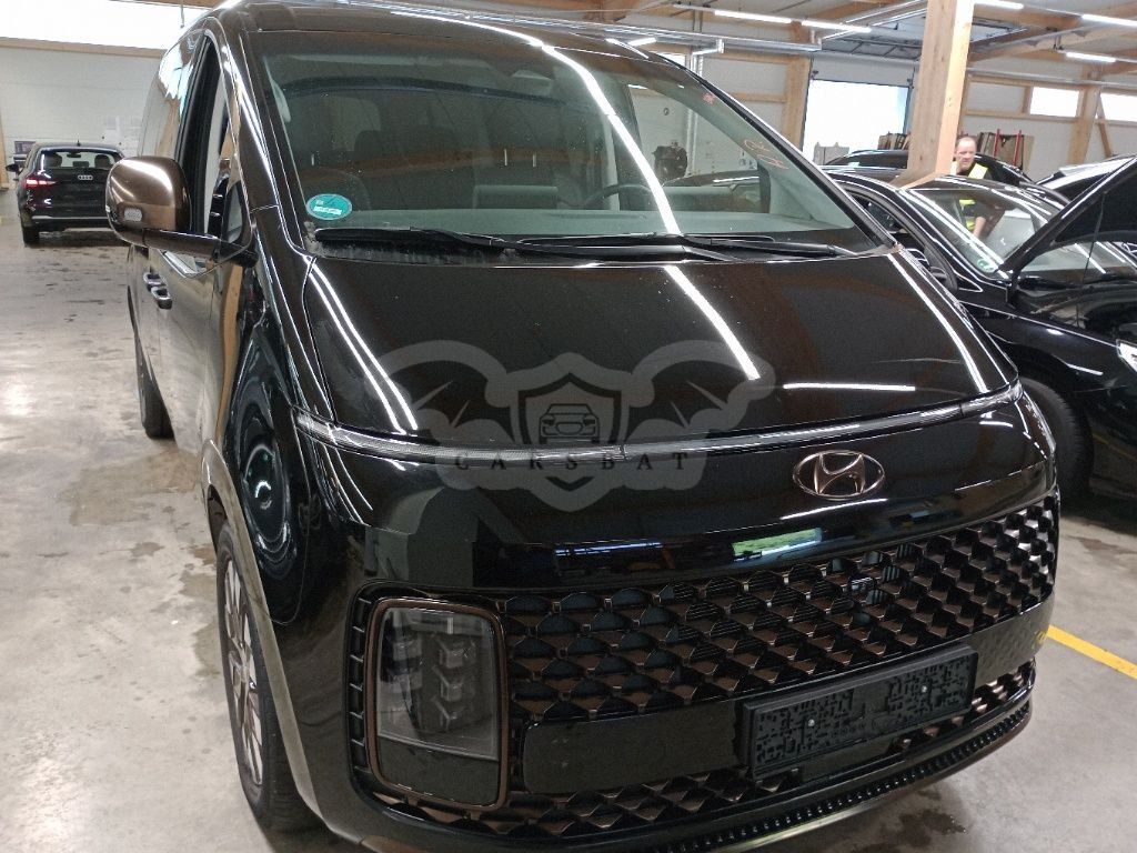 Hyundai Staria Signature 2024