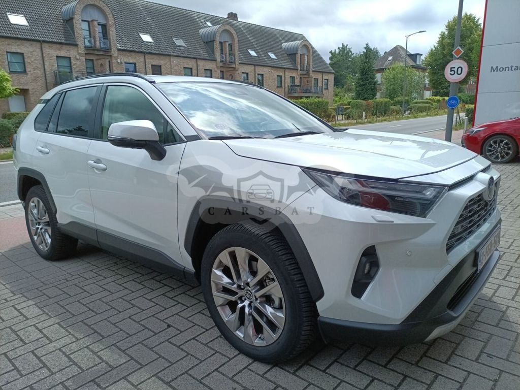 Toyota Rav4 2.5i Premium 2024