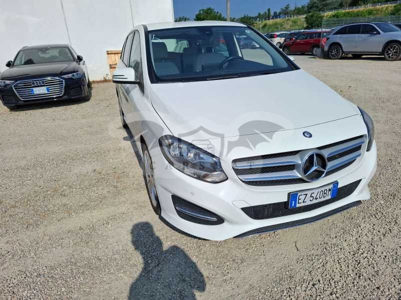 Mercedes-Benz B 200d Sport 2015