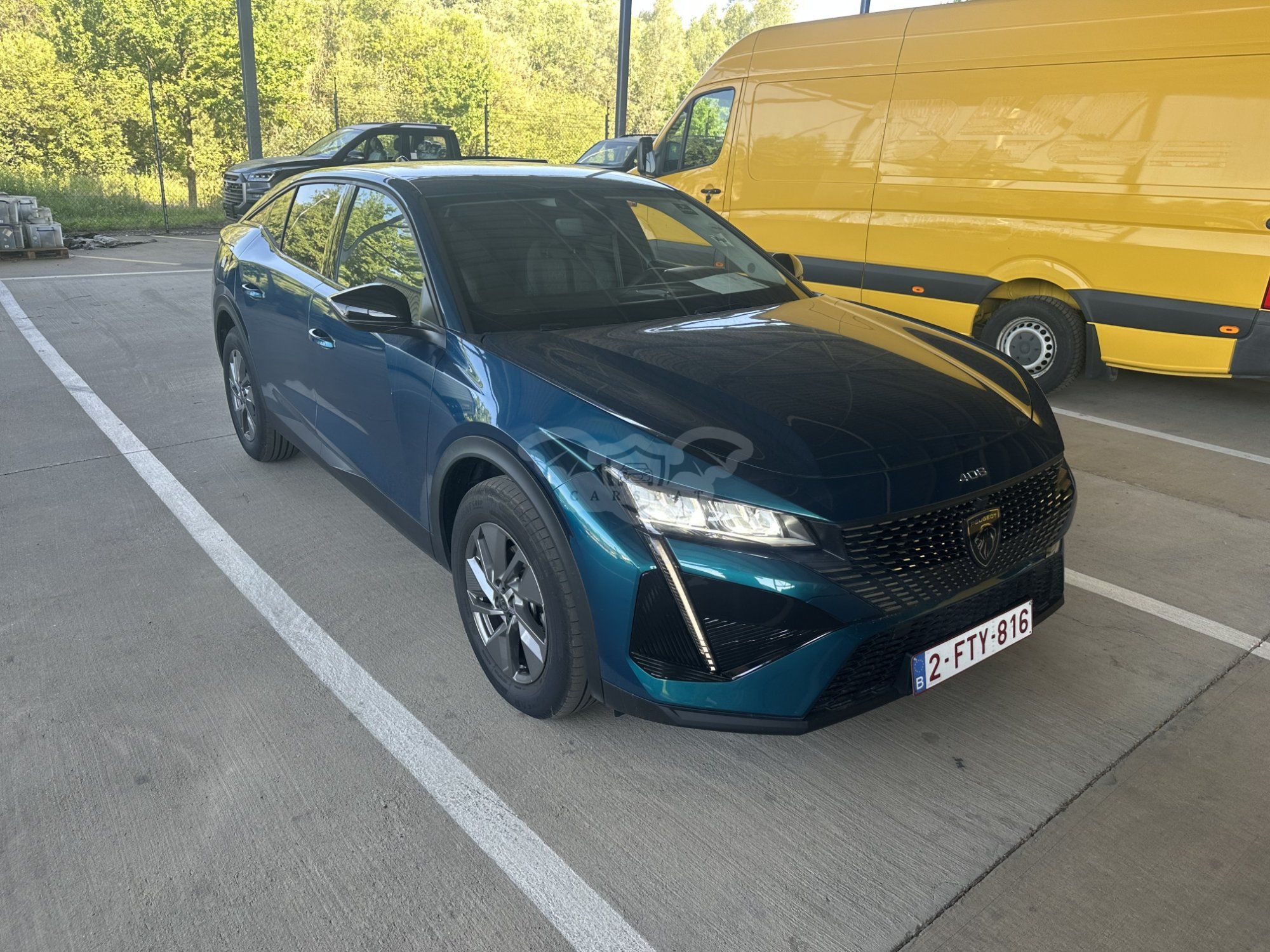 Peugeot 408 1.2i Allure 2024
