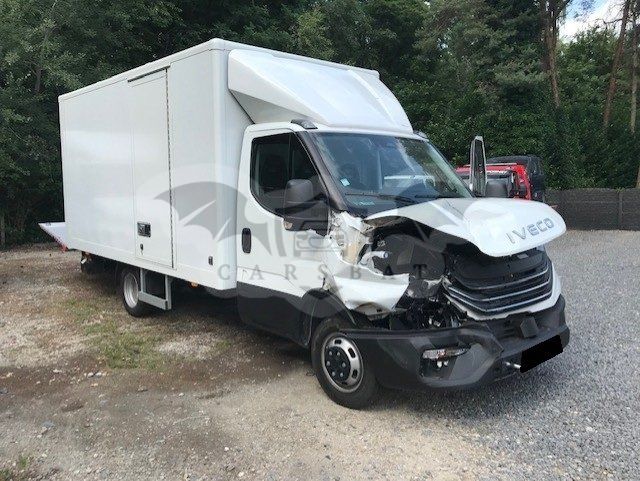 Iveco Daily box 2.3 2024