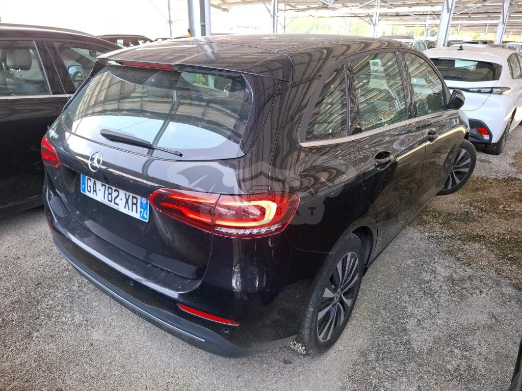 Mercedes-Benz B 180d Business Line 2021