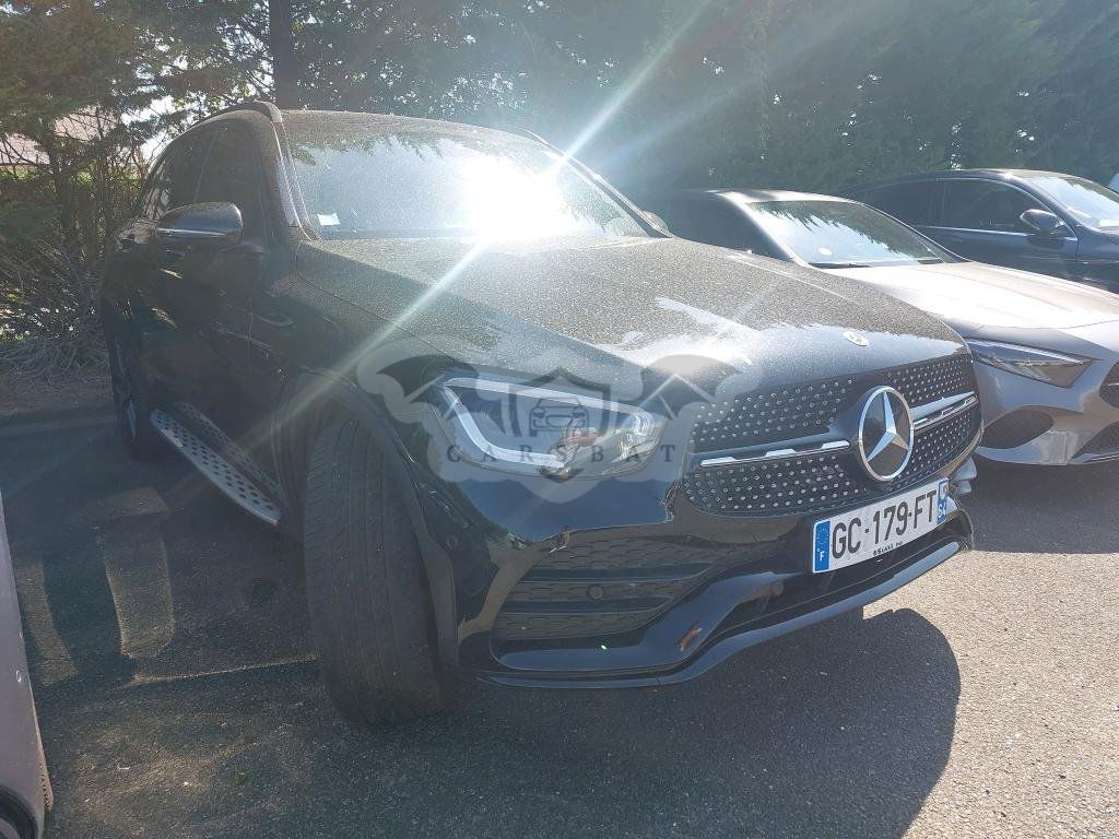Mercedes-Benz GLC 300de AMG Line 2021
