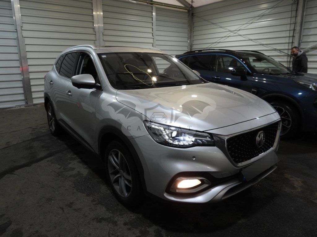 MG EHS Luxury 2022