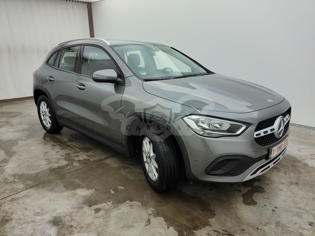 Mercedes-Benz GLA 180d Business Solution 2020