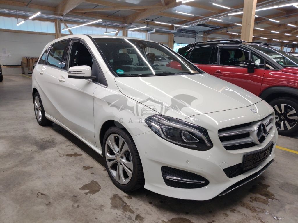 Mercedes-Benz B 180 2016