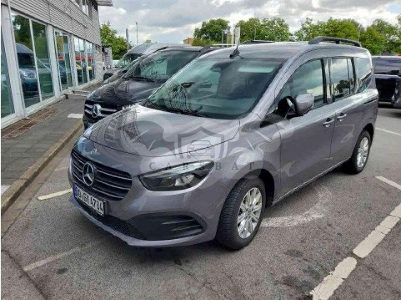 Mercedes-Benz T 180d progressive 2023