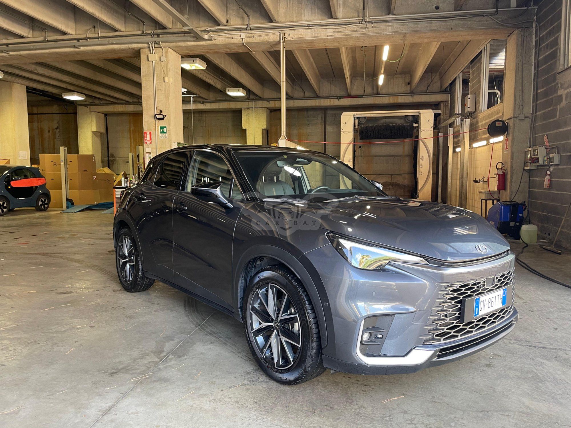 Lexus LBX 1.5 Emotion 2024