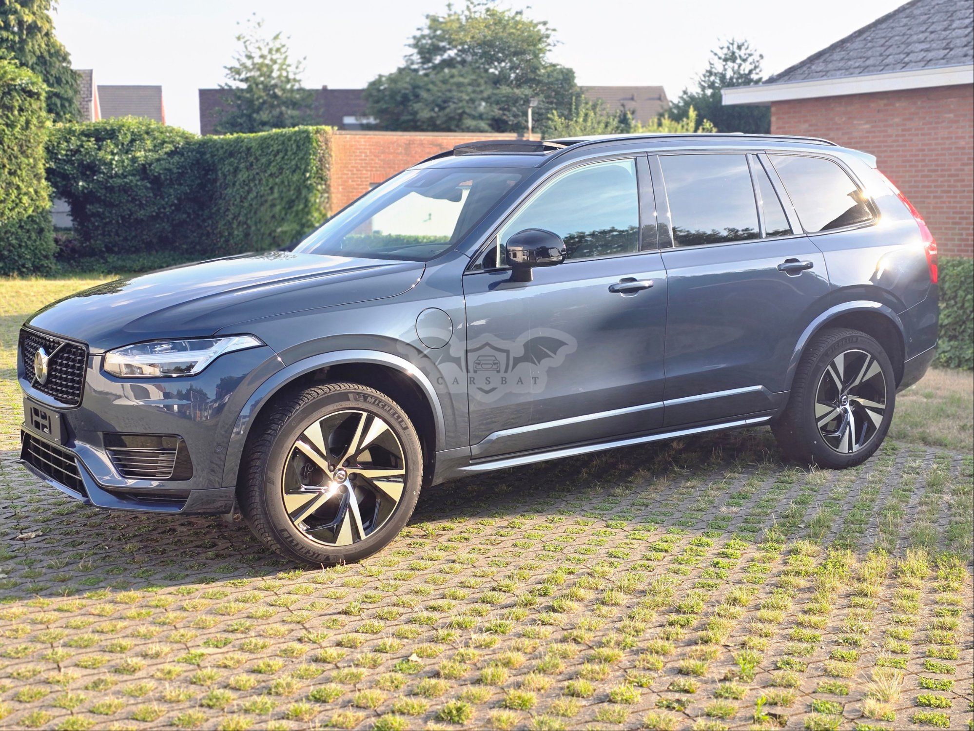 Volvo XC90 T8 R-Design 2021