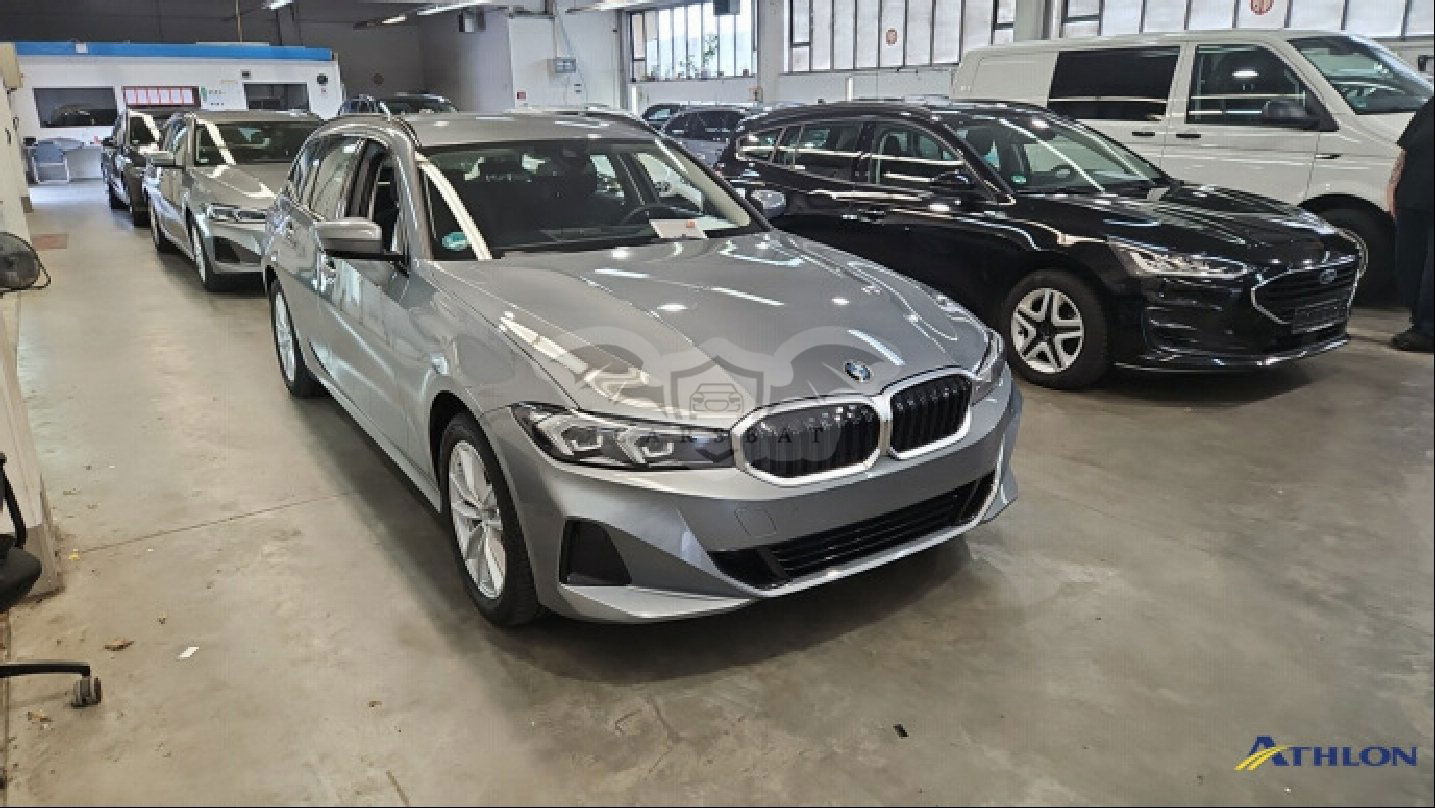 BMW 3 Series Touring 320d 2023