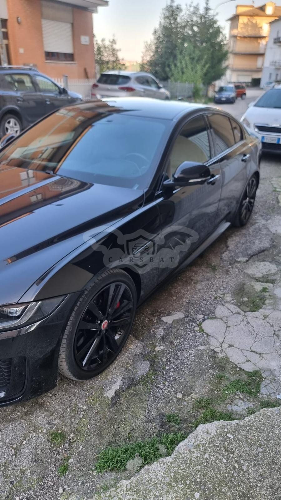 Jaguar XE 2.0d R-Dynamic S 2021