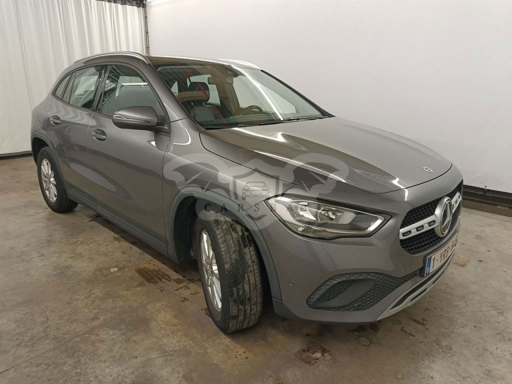 Mercedes-Benz GLA 180d Business Solution 2020