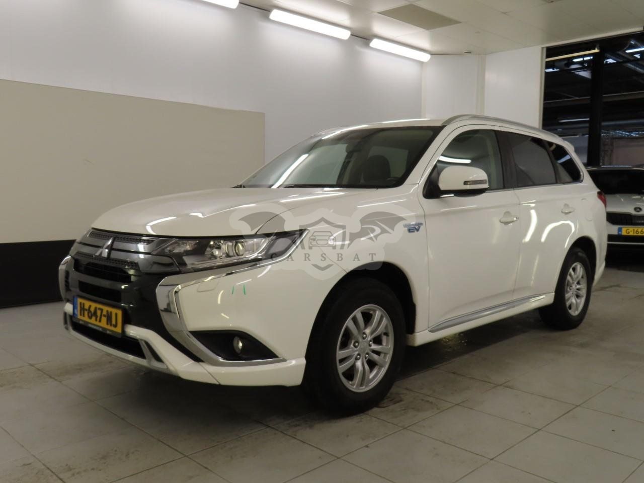 Mitsubishi Outlander 2.4 Pure 2020