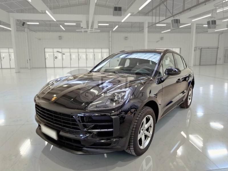 Porsche Macan 2.0 2020