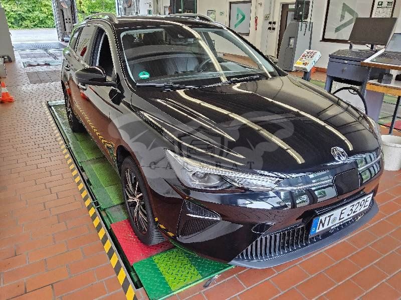 MG MG5 Luxury 2023