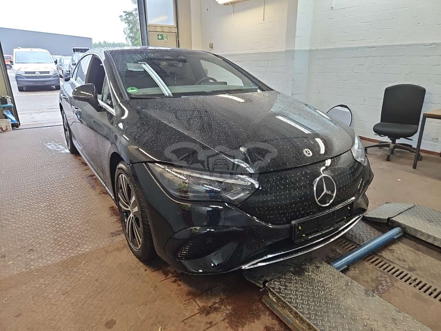 Mercedes-Benz EQE 300 Electric Art 2024