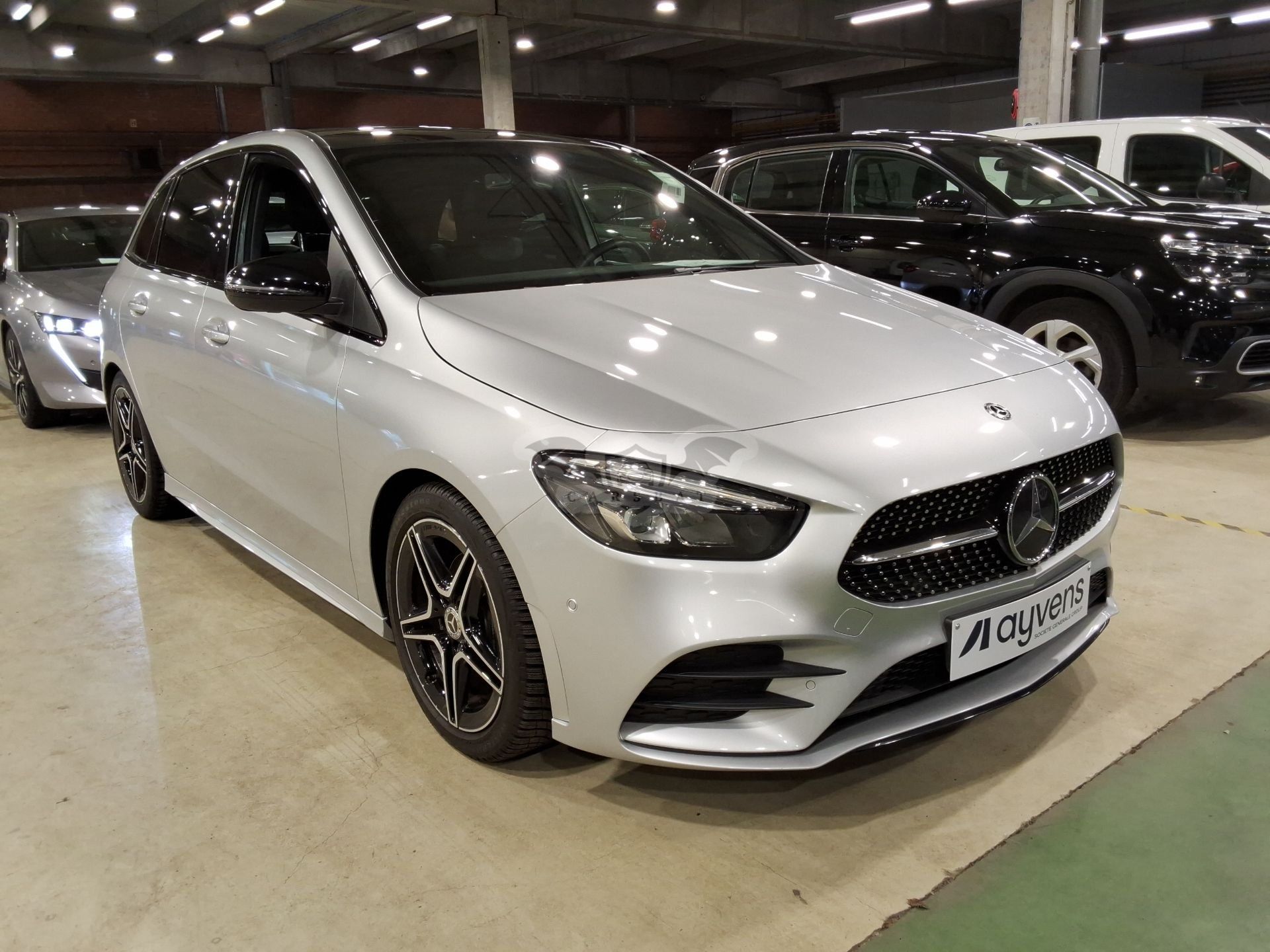 Mercedes-Benz B 180 Business Solution AMG 2019