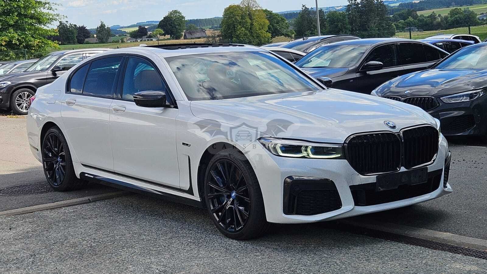 BMW 7 Series 745e M Sport 2021