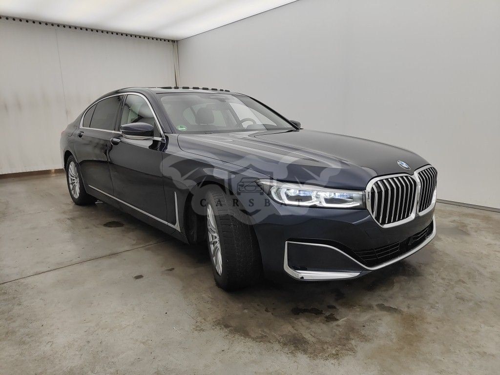 BMW 7 Series Long 745e 2020