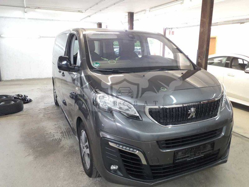 Peugeot Traveller L2 2.0 HDI Active 2022