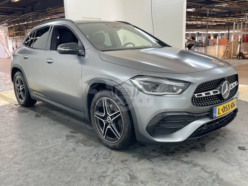 Mercedes-Benz GLA 180 Business Solution AMG 2021