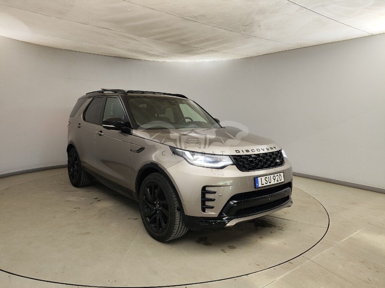 Land Rover Discovery 3.0 R-Dynamic 2022