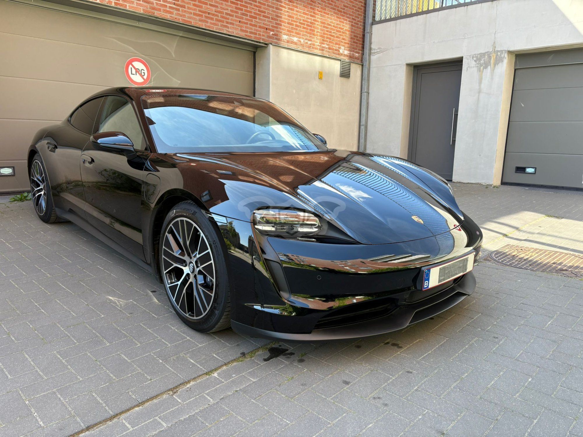 Porsche Taycan 4 93 kWh 2022