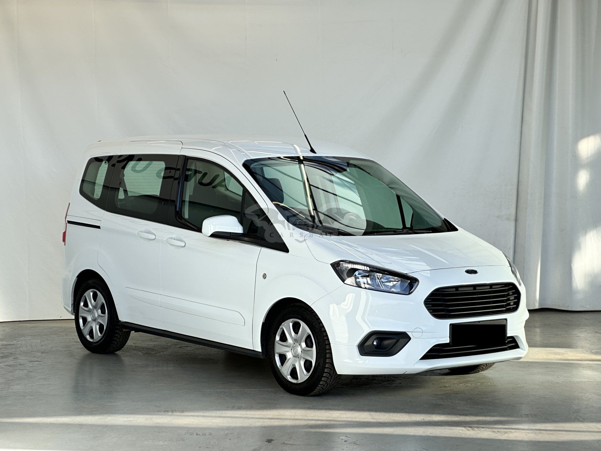 Ford Tourneo Courier 1.5 TDCI 2021