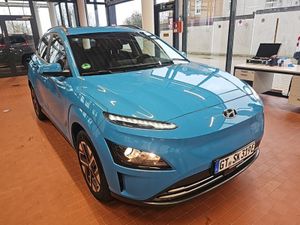 Hyundai Kona e-Kona Select 2021