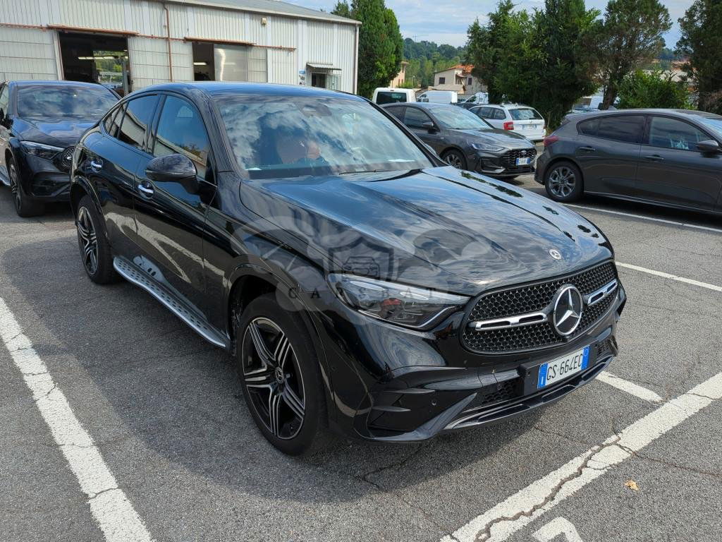 Mercedes-Benz GLC Coupé 300de AMG Line 2023