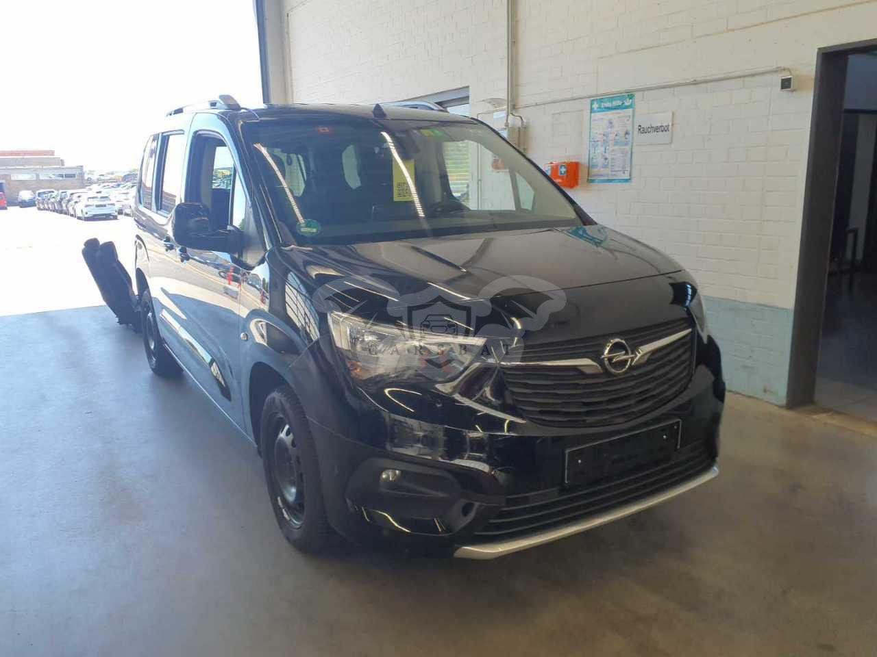 Opel Combo Life 1.5 Ultimate 2021