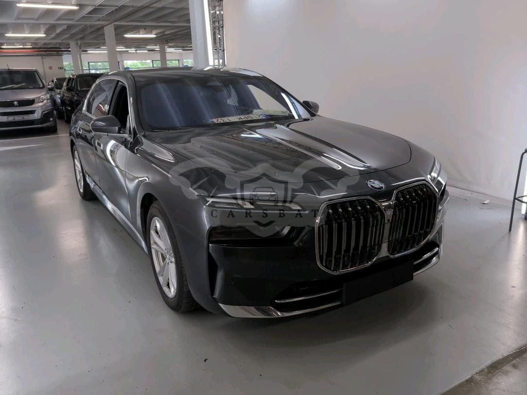 BMW 7 Series 750 2023
