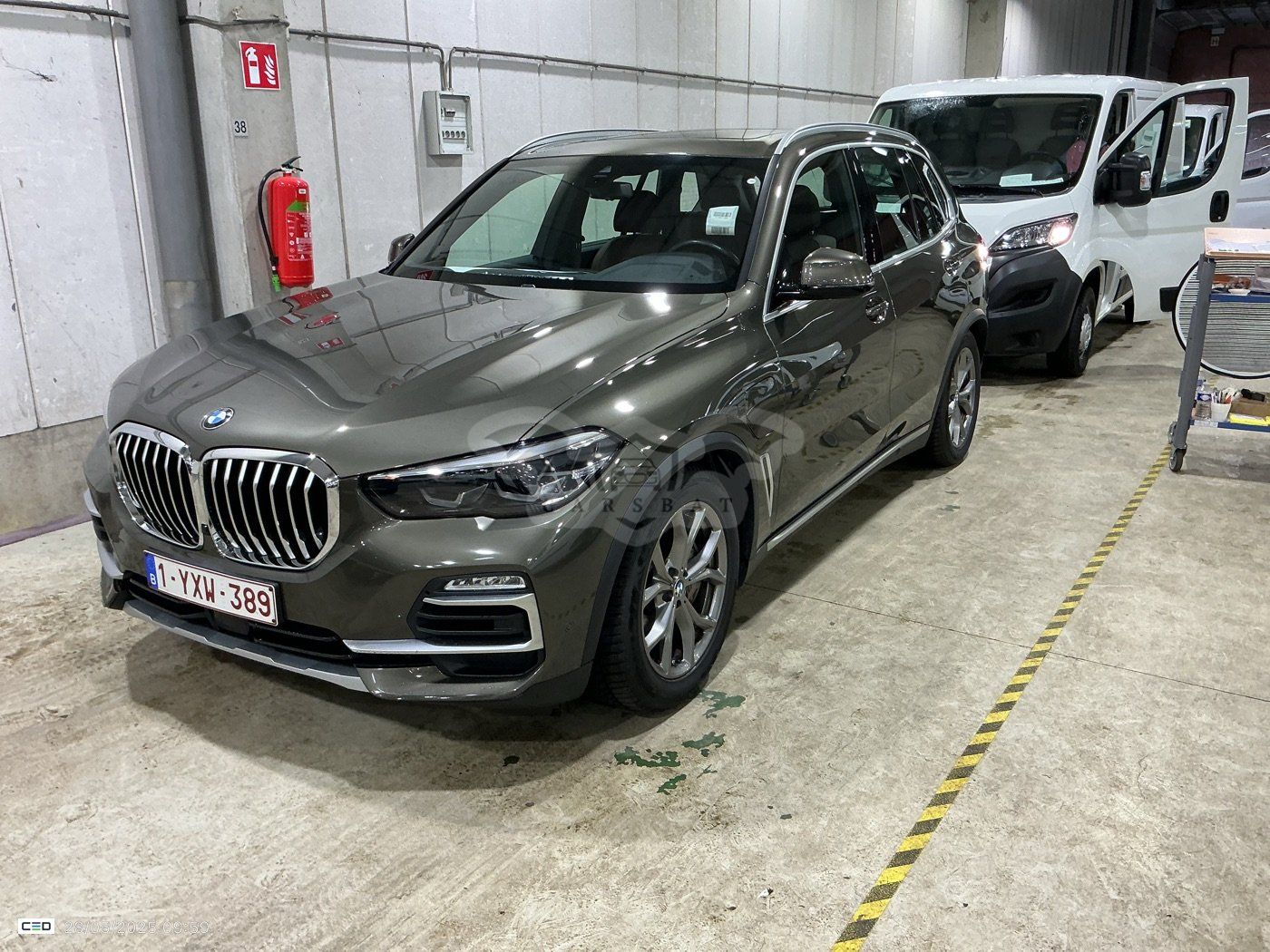 BMW X5 45e Business 2021