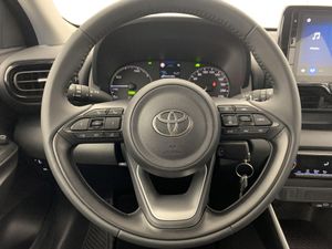 Toyota Yaris 1.5 Dynamic 2024