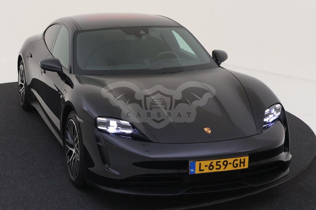Porsche Taycan 79 kWh 2021
