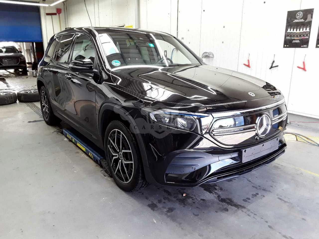 Mercedes-Benz EQB 250 AMG Line 2023