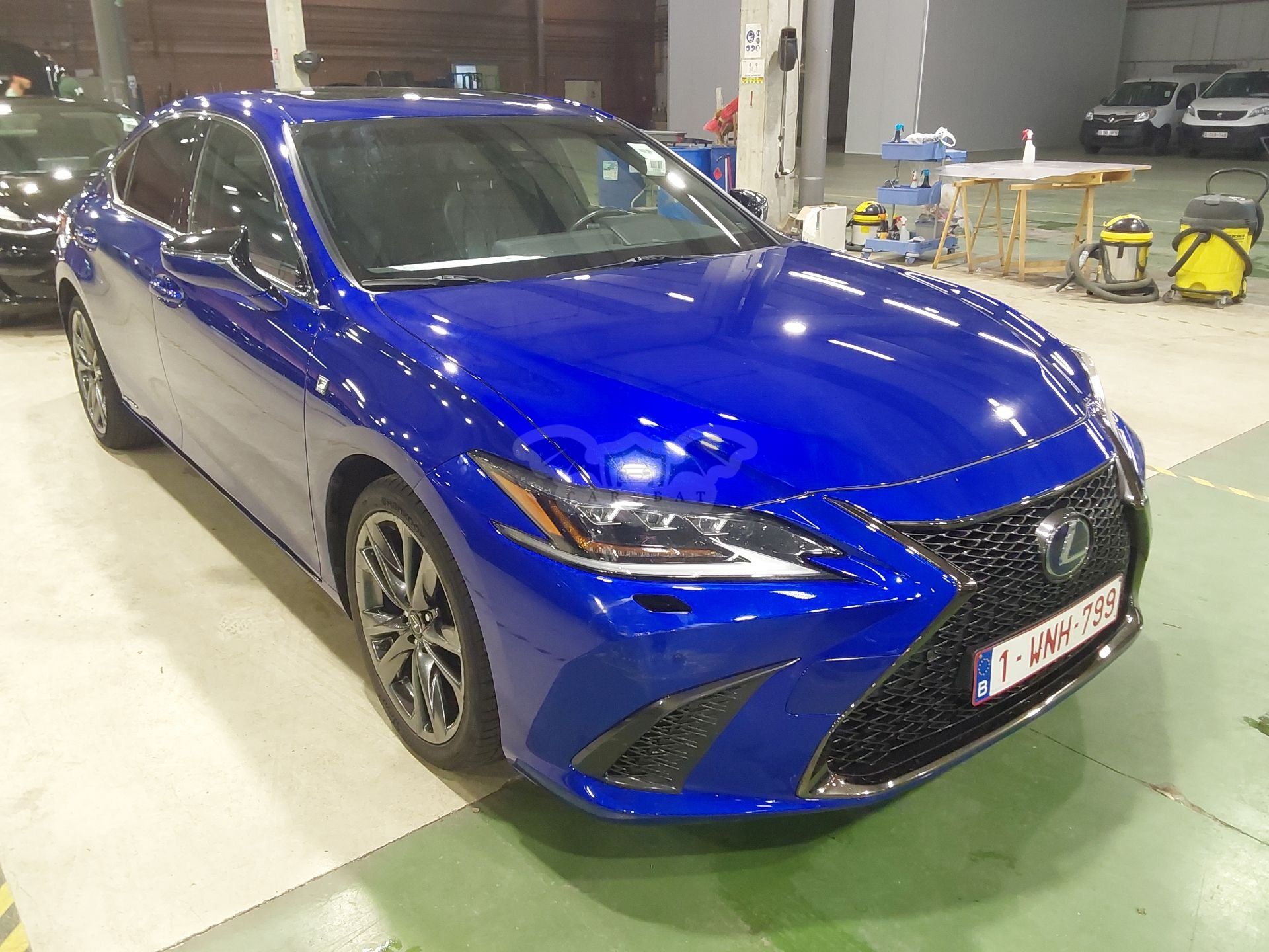 Lexus ES 300h F-Sport 2019