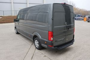 Volkswagen Crafter L4H3 2.0 TDI 2025